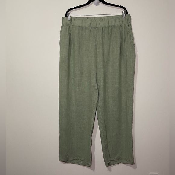Lungo L’armo Pants - Lungo L’Arno Women’s Sage Green 100% linen wide leg pull on pants in 1X